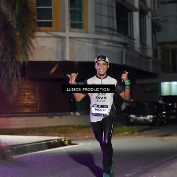 Runner Photo 7975954