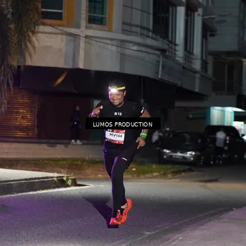 Runner Photo 7975995