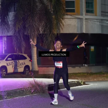 Runner Photo 7976047