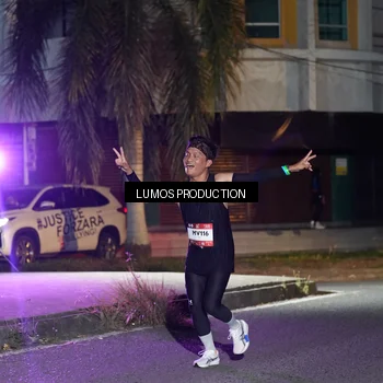 Runner Photo 7976052