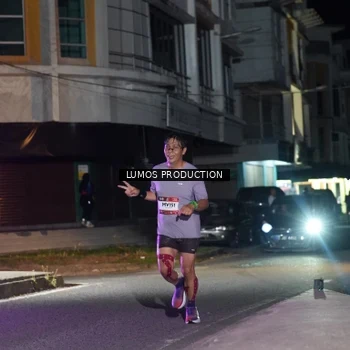 Runner Photo 7976076