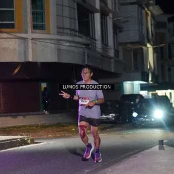 Runner Photo 7976080