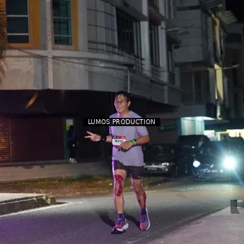 Runner Photo 7976081