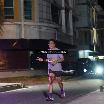 Runner Photo 7976083