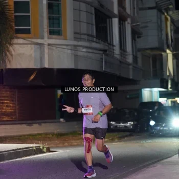 Runner Photo 7976084