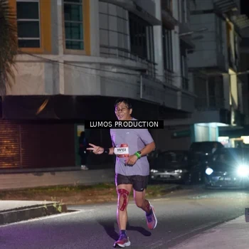 Runner Photo 7976086