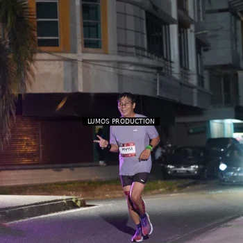 Runner Photo 7976091