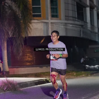 Runner Photo 7976100