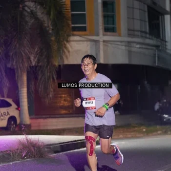 Runner Photo 7976105