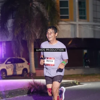 Runner Photo 7976113