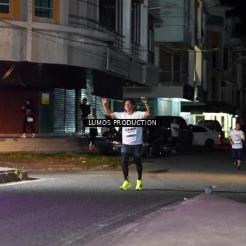 Runner Photo 7976126