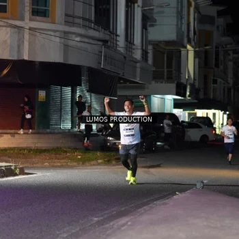 Runner Photo 7976127