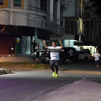 Runner Photo 7976129
