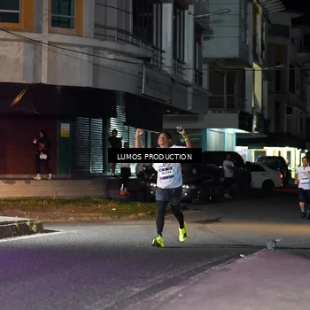 Runner Photo 7976131