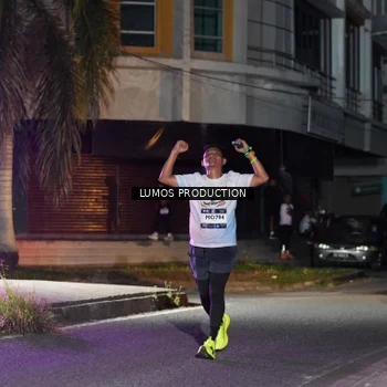 Runner Photo 7976164