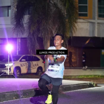 Runner Photo 7976200