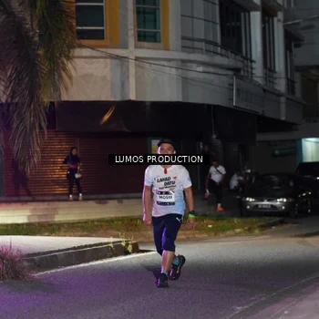 Runner Photo 7976227