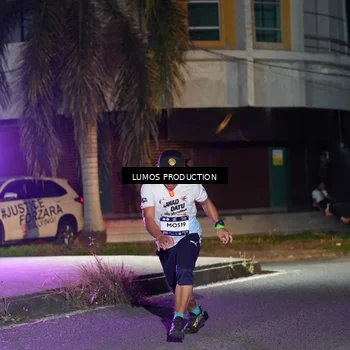 Runner Photo 7976244