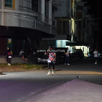 Runner Photo 7976276