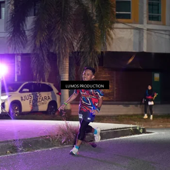 Runner Photo 7976325