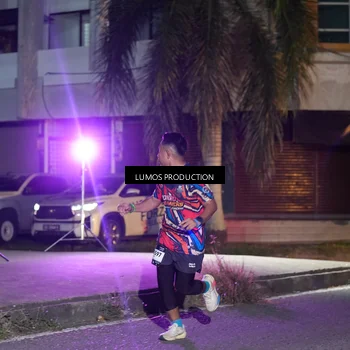 Runner Photo 7976336