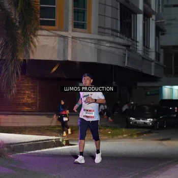 Runner Photo 7976355