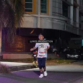 Runner Photo 7976361