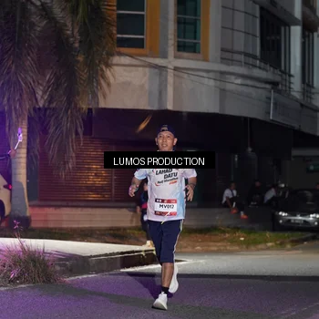 Runner Photo 7976365
