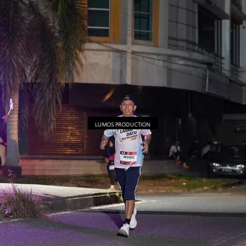 Runner Photo 7976366