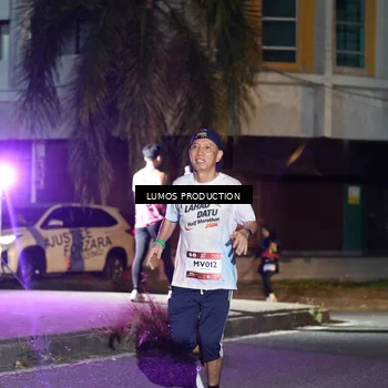 Runner Photo 7976370