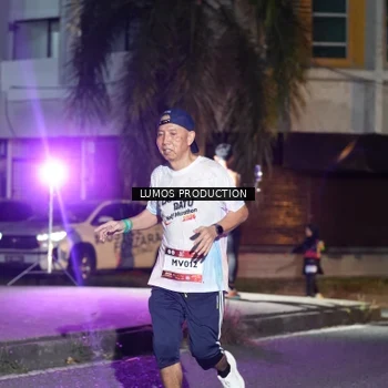 Runner Photo 7976383