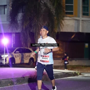 Runner Photo 7976384