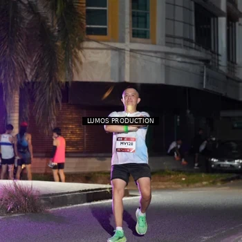 Runner Photo 7976387
