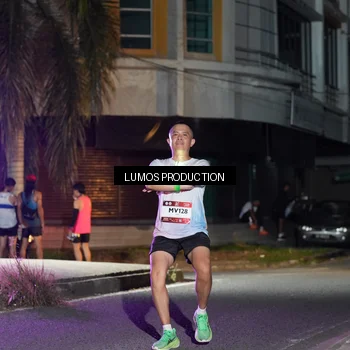 Runner Photo 7976392