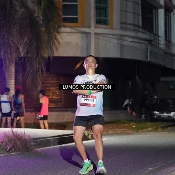 Runner Photo 7976401