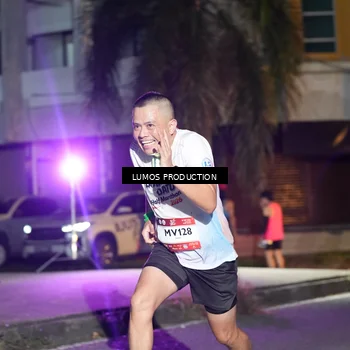 Runner Photo 7976408
