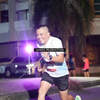Runner Photo 7976417