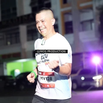 Runner Photo 7976423