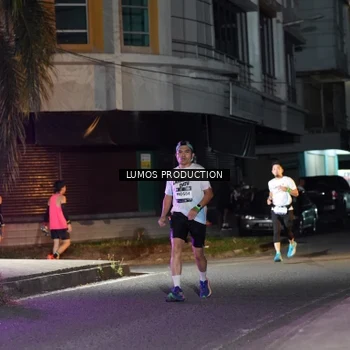 Runner Photo 7976436