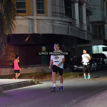 Runner Photo 7976438