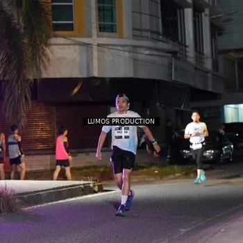 Runner Photo 7976446