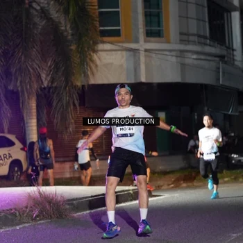Runner Photo 7976458