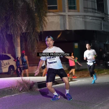 Runner Photo 7976466