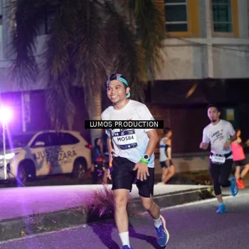 Runner Photo 7976486