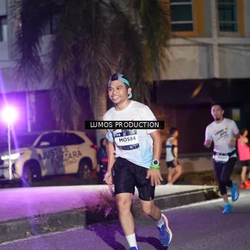 Runner Photo 7976488