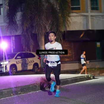 Runner Photo 7976491