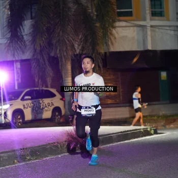 Runner Photo 7976492