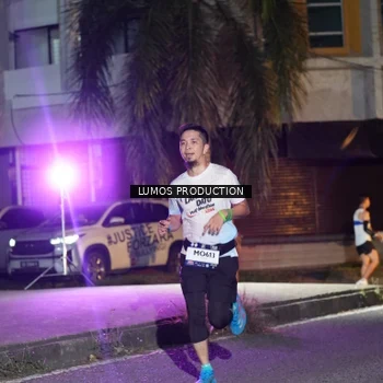 Runner Photo 7976498