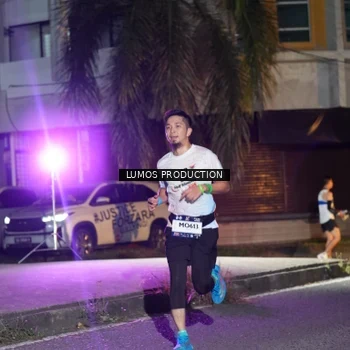Runner Photo 7976500