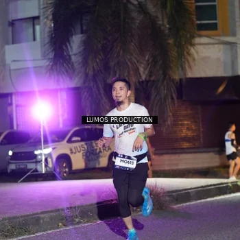 Runner Photo 7976501